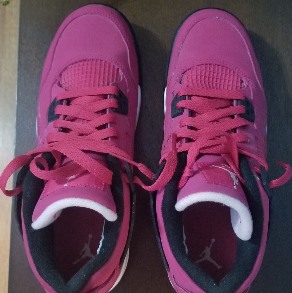 Jordan retro 4